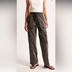 Abercrombie & Fitch Gray Cargo Pants